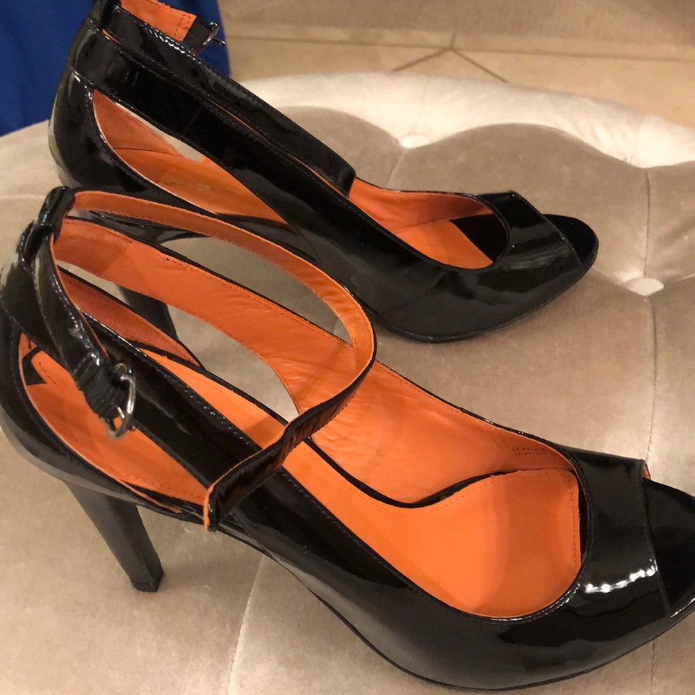 Shoes by Via Spiga. Sz9.5. NWOT